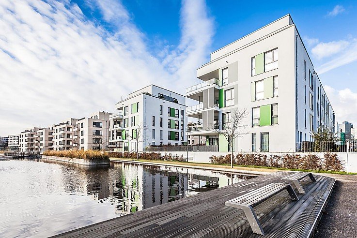 Mehrfamilienh�user mit Eigentumswohnungen