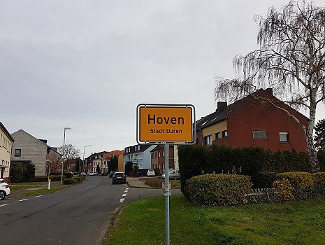 D�ren Hoven Ortseingang von Echtz kommend
