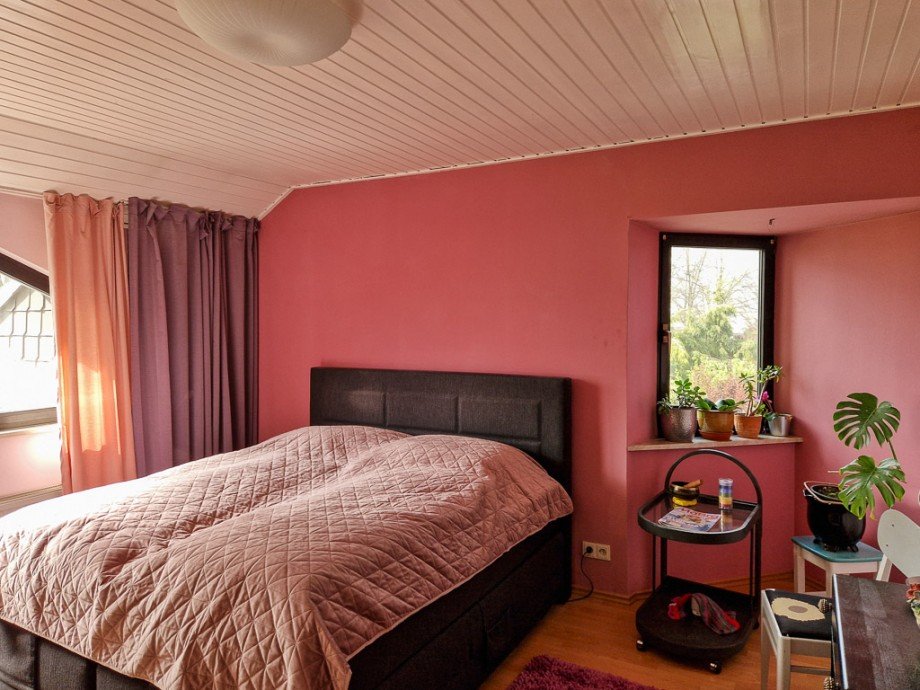 Schlafzimmer Doppelhaush�lfte D�ren