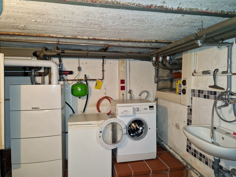 Platz f�r Waschmaschine und Trockner Reiheneckhaus D�ren
