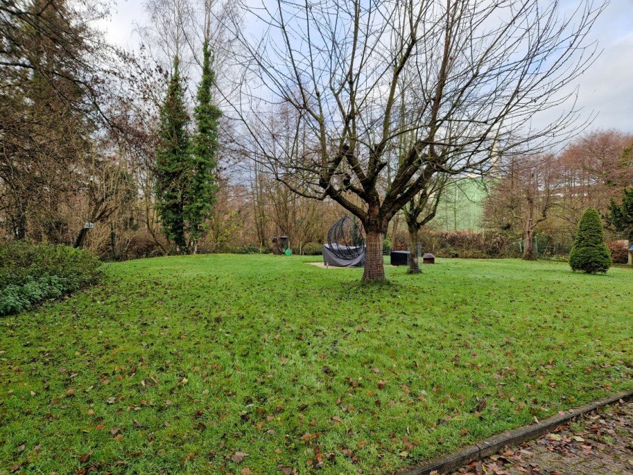 gro�er Garten zur Mitbenutzung Etagenwohnung Kreuzau