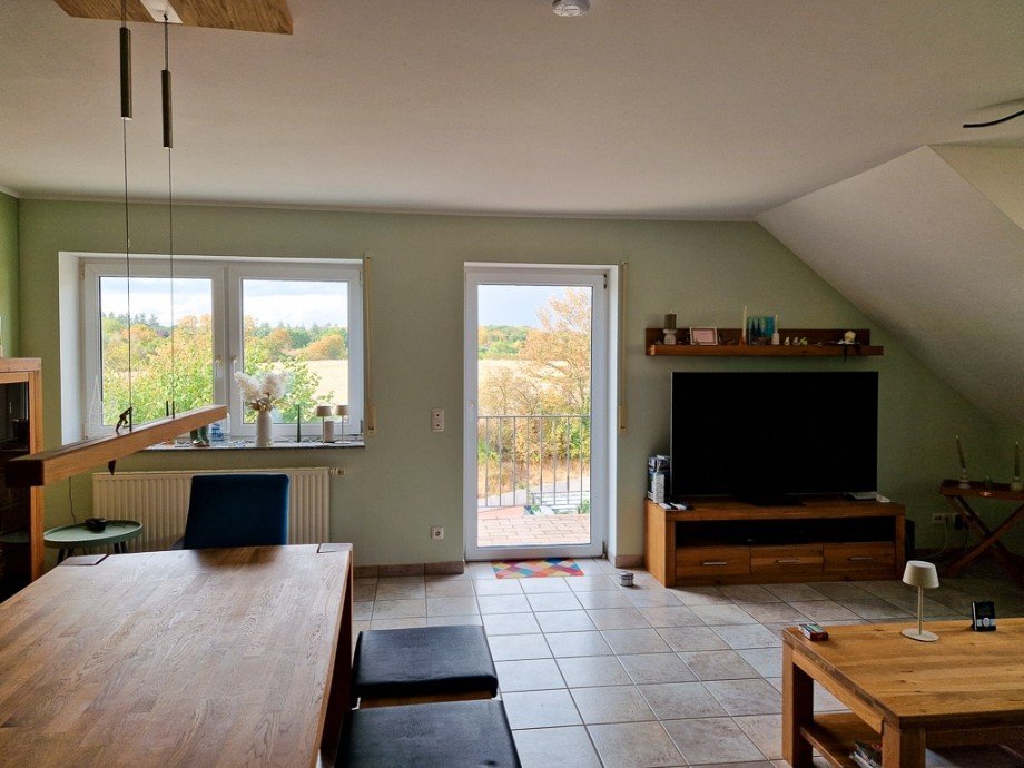 T�r zum Mehrfamilienhaus N�rvenich