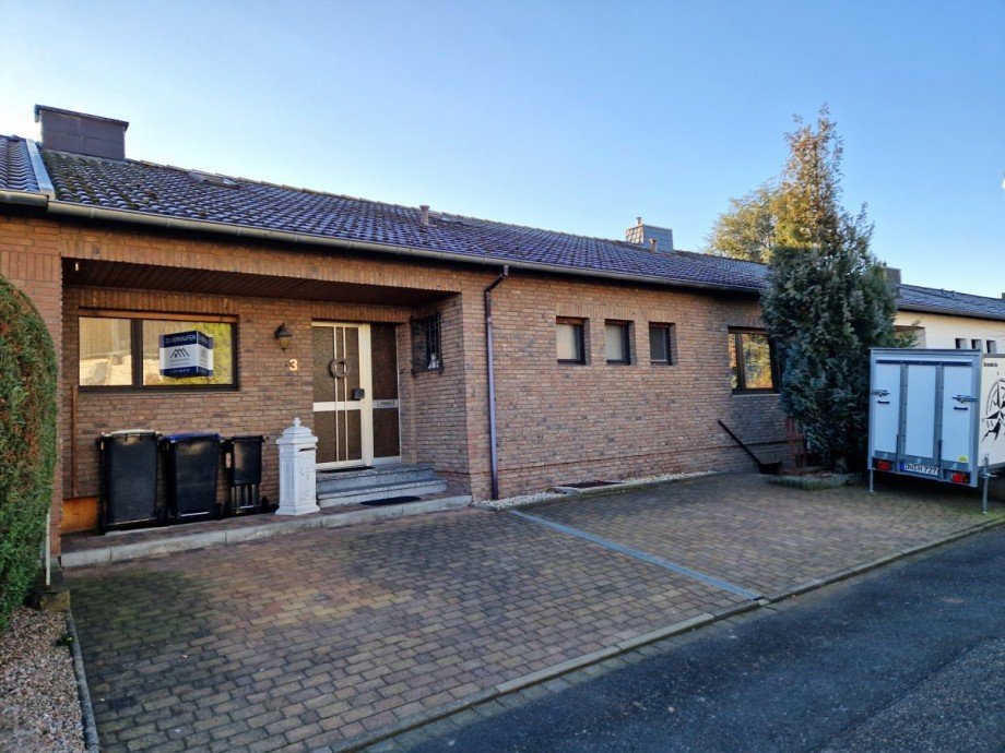 mit Mehrerl�s verkauft Bungalow N�rvenich