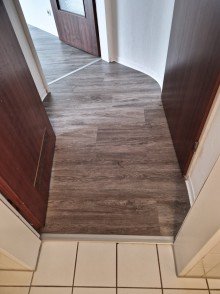 T�r zur Diele freie 2-Zimmer-Wohnung im Erdgeschoss plus Tiefgaragenstellplatz in ruhiger Lage von Langerwehe