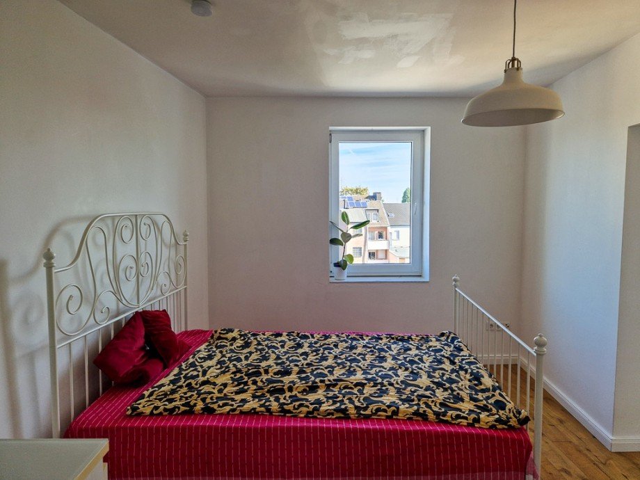Wohn- oder Schlafzimmer Reihenmittelhaus Langerwehe