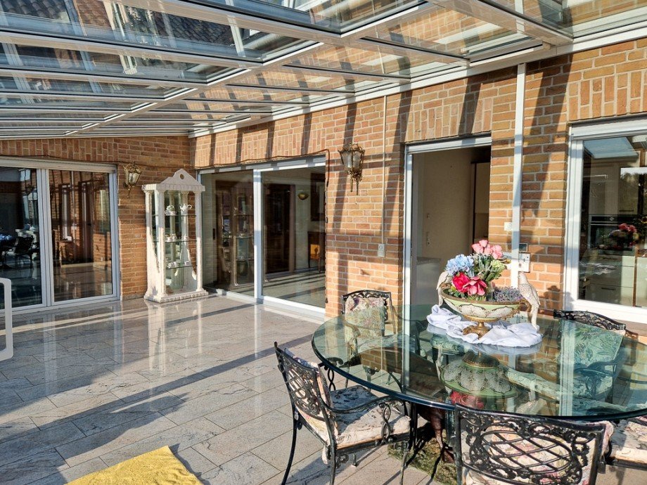 vom Wintergarten ins Mehrfamilienhaus N�rvenich