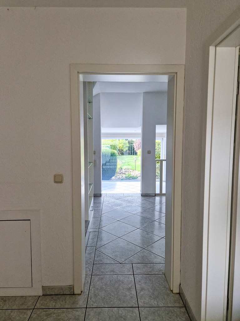 T�r zum Esszimmer Reihenendhaus Kreuzau