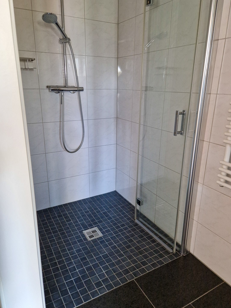 mit bodengleicher Reiheneckhaus D�ren