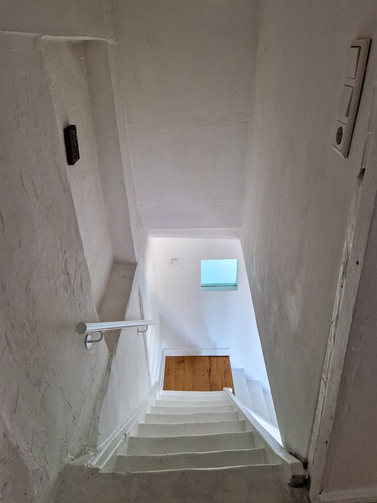 Treppe nach unten Reihenmittelhaus Langerwehe