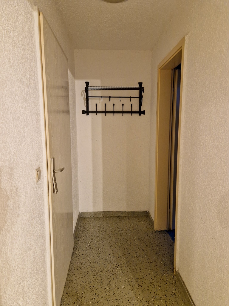 kl. Flur im Keller der EG-Wohnung Mehrfamilienhaus N�rvenich