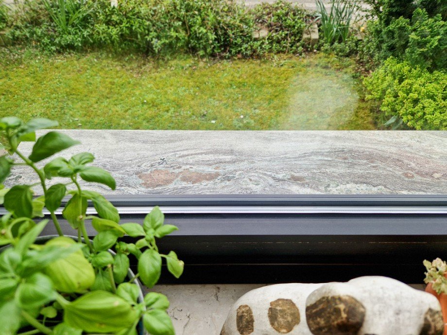 Aluminiumfenster mit Isolierverglasung und Rollladen Doppelhaush�lfte D�ren