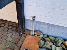 Wasseranschlu� vor dem Bungalow Bungalow mit Doppelgarage, Keller und pflegeleichtem Garten in ruhiger Lage von Linnich Welz