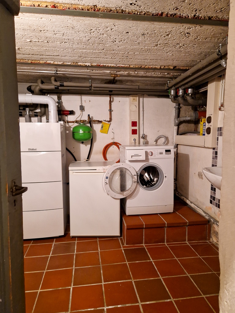 9,2 m� gro�er Keller Reiheneckhaus D�ren