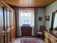 Zimmer nach vorne Bungalow mit Doppelgarage, Keller und pflegeleichtem Garten in ruhiger Lage von Linnich Welz