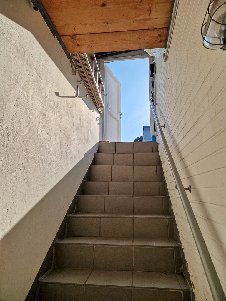 Treppe zur Terrasse Bungalow Linnich