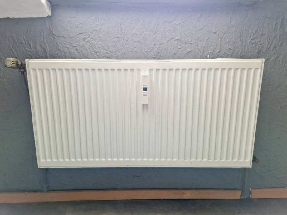 moderner Heizk�rper Mehrfamilienhaus D�ren