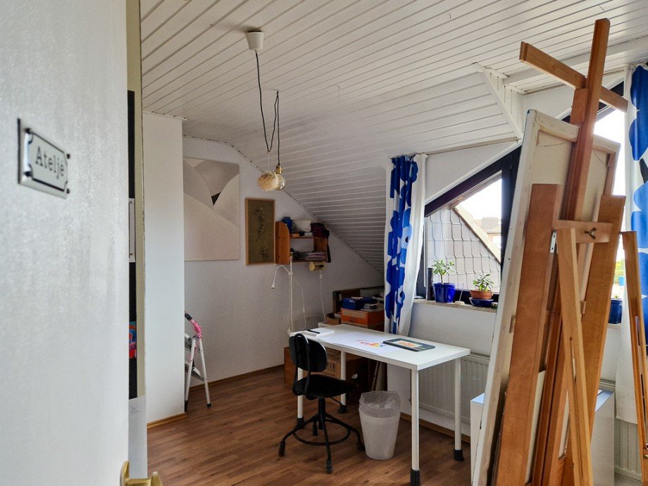 Atelier oder 3-tes Zimmer Doppelhaush�lfte D�ren