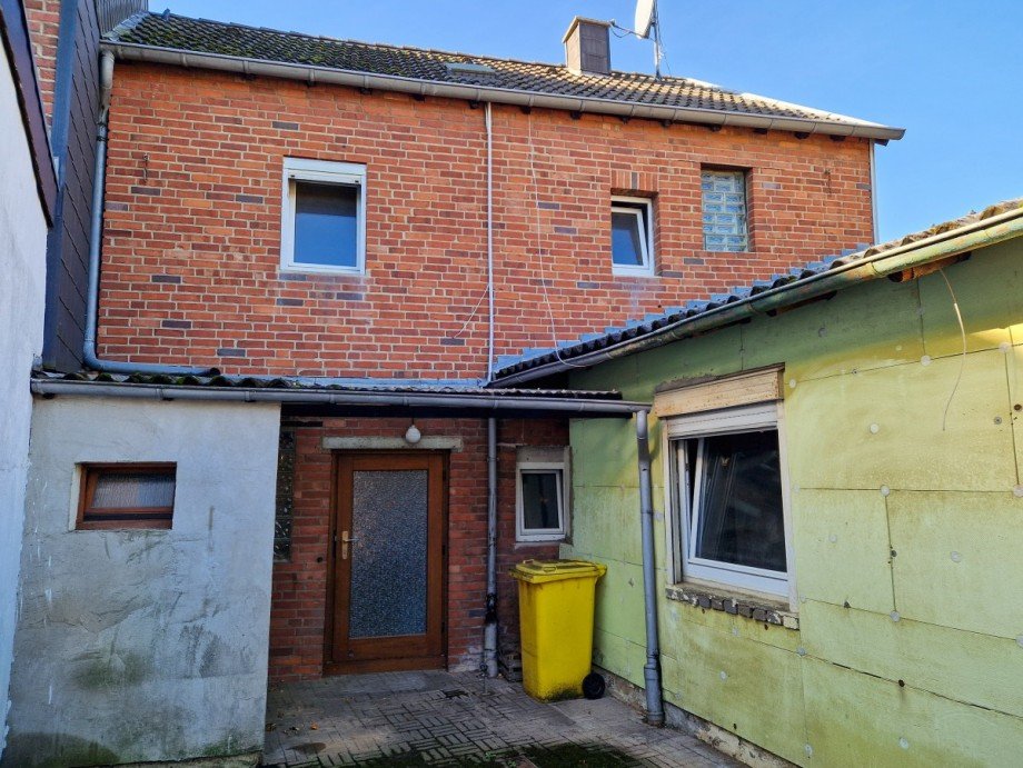 R�ckseite des Hauses Reiheneckhaus Niederzier