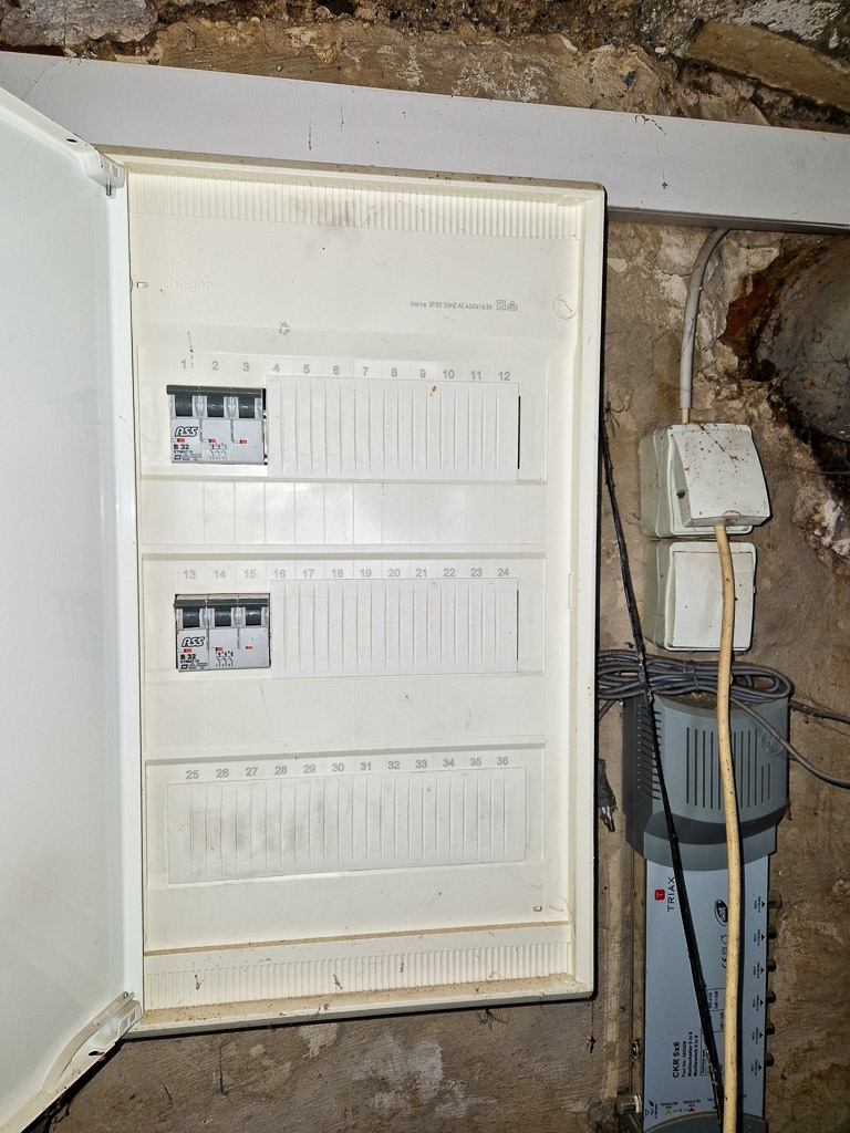 Sicherungskasten im Keller Reihenmittelhaus Langerwehe