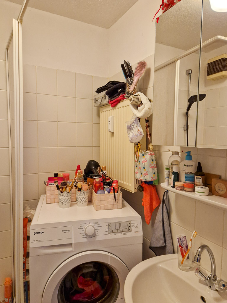Platz f�r Waschmaschine Etagenwohnung Langerwehe