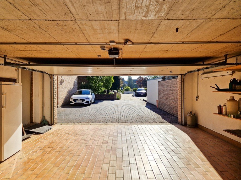 mit 39,4 m� Mehrfamilienhaus N�rvenich