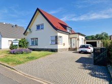 freistehendes Einfamilienhaus Kreuzau Obermaubach, ruhige Lage, freistehendes Einfamilienhaus mit gro�em Garten, Keller und Garage