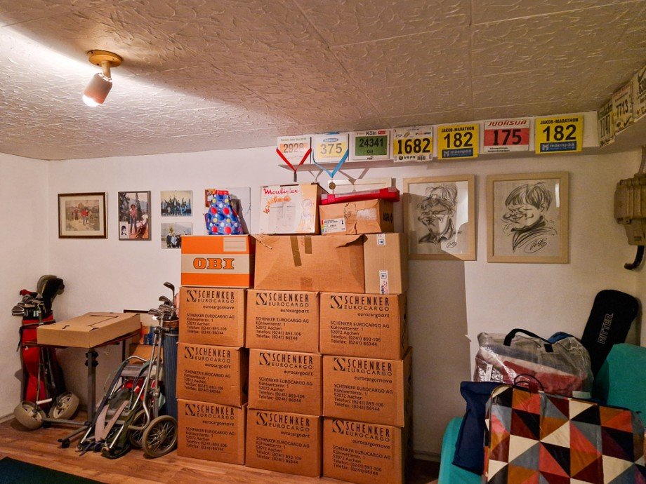 zum Abstellen Doppelhaush�lfte D�ren