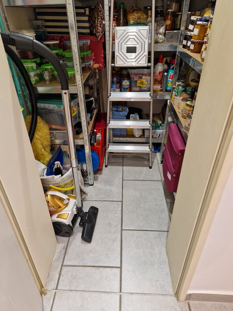Abstellraum 2 Mehrfamilienhaus N�rvenich