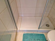 mit niedrigem Einstieg Kreuzau Obermaubach, ruhige Lage, freistehendes Einfamilienhaus mit gro�em Garten, Keller und Garage
