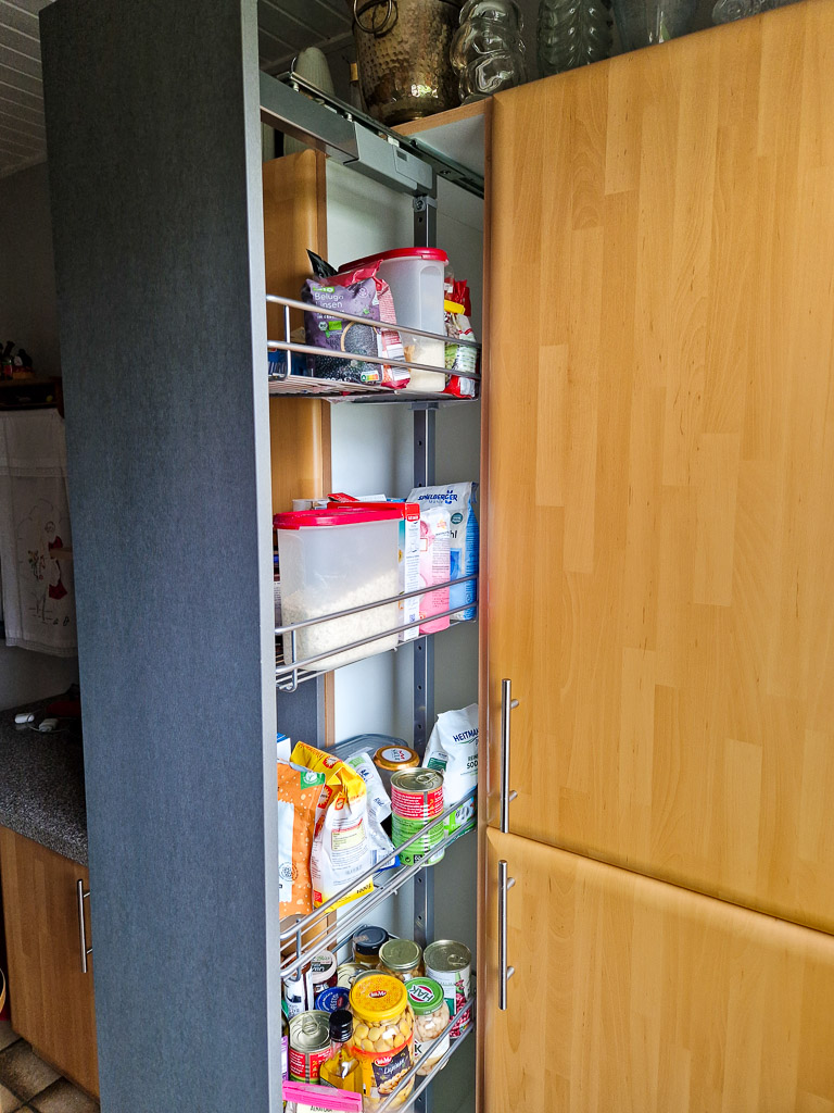 Apothekerschrank Doppelhaush�lfte D�ren