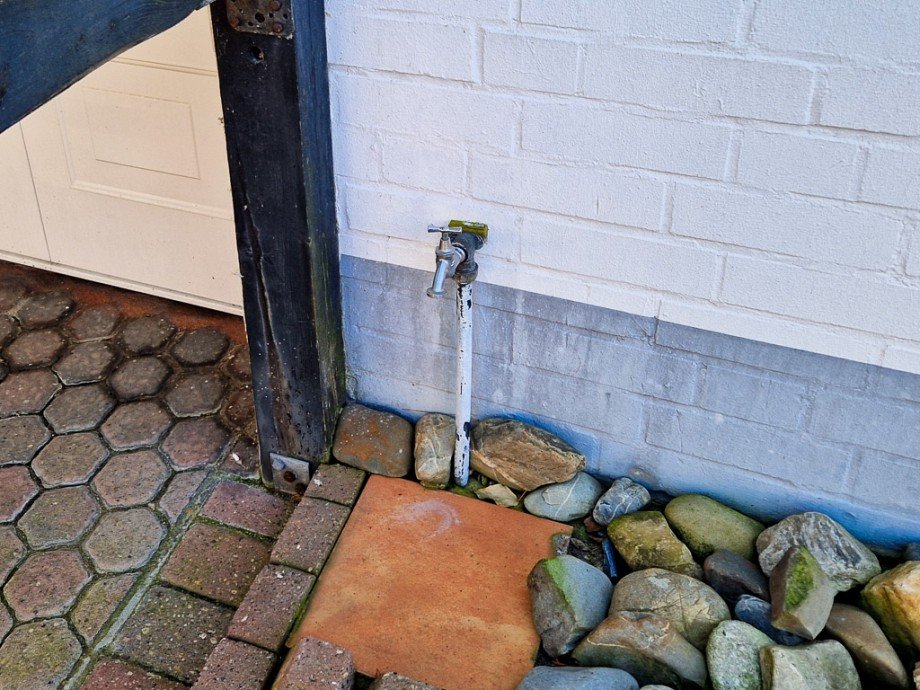 Wasseranschlu� vor dem Bungalow Bungalow Linnich