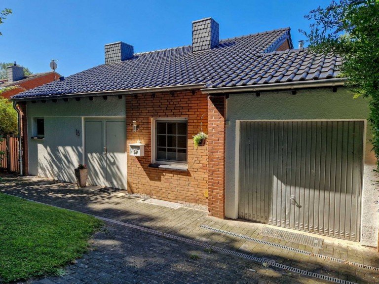 freistehendes Wohnhaus N�rvenich Einfamilienhaus modernisiertes freistehendes Wohnhaus mit Garten und Garage in ruhiger Lage von N�rvenich Eggersheim