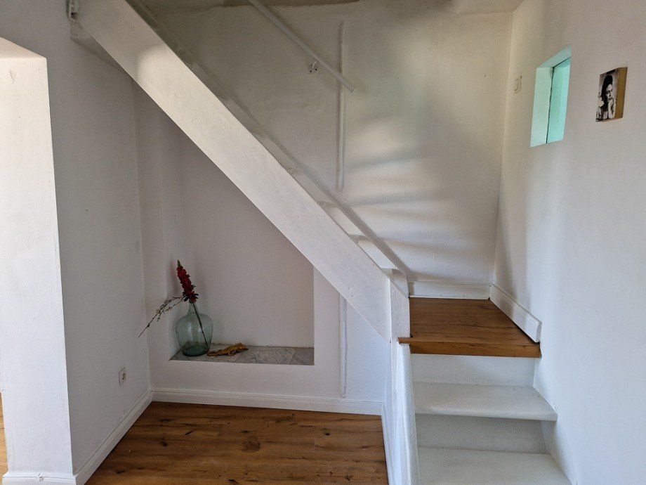 Treppe zum Reihenmittelhaus Langerwehe