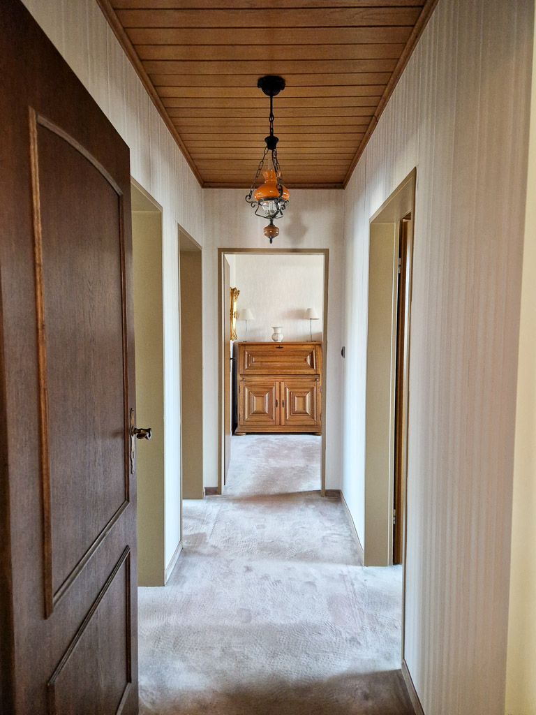 Flur zu den Schlafr�umen Bungalow Linnich