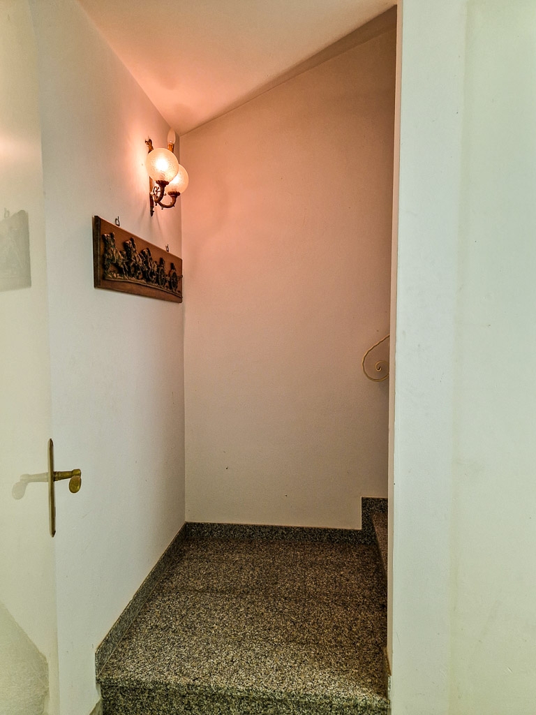 T�r zum Flur Mehrfamilienhaus N�rvenich