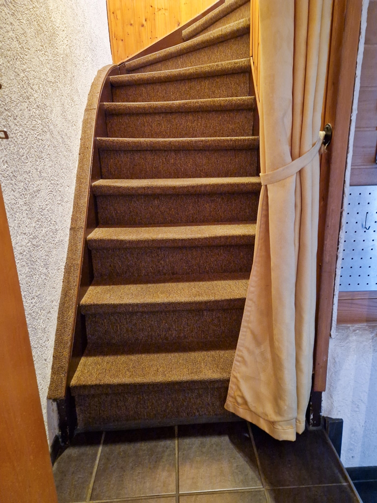 Treppe zum Reiheneckhaus D�ren