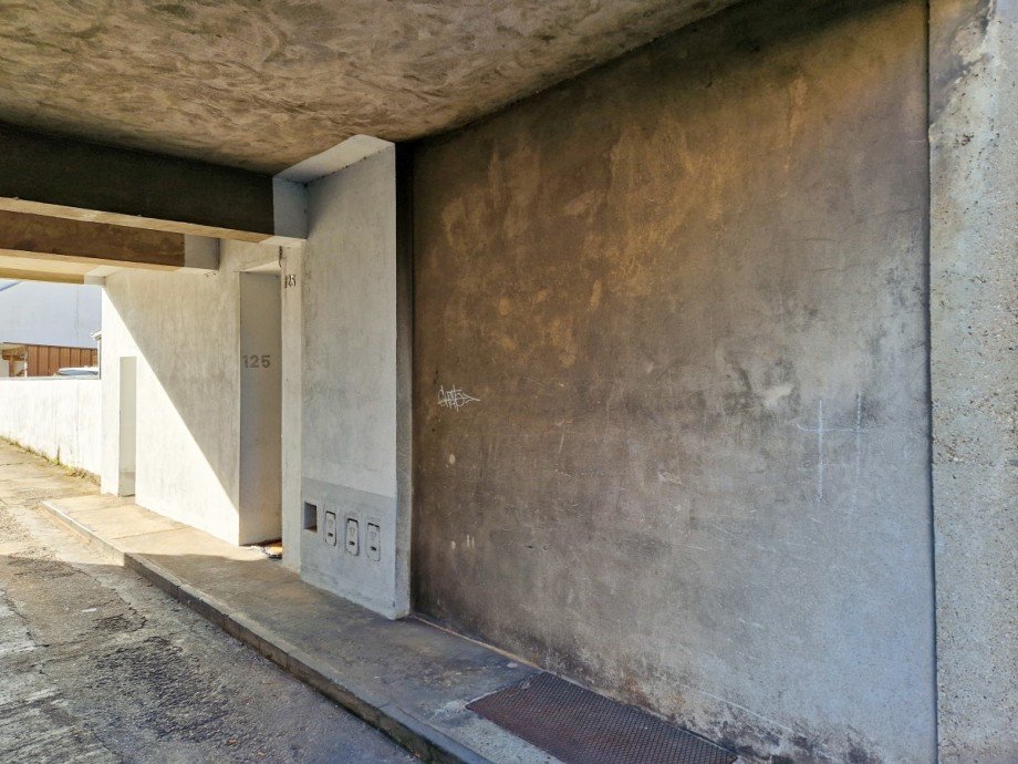 Durchfahrt des Nachbarhauses mit Durchgangs- und Wegerecht Mehrfamilienhaus D�ren