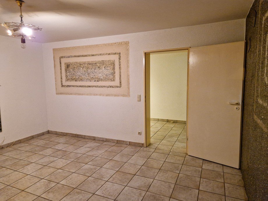T�r zum Flur Mehrfamilienhaus N�rvenich