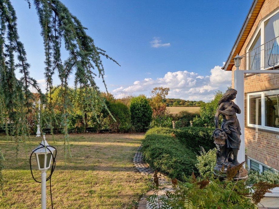 mit Weitblick Mehrfamilienhaus N�rvenich