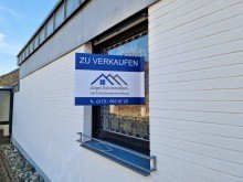 zu verkaufen Bungalow mit Doppelgarage, Keller und pflegeleichtem Garten in ruhiger Lage von Linnich Welz