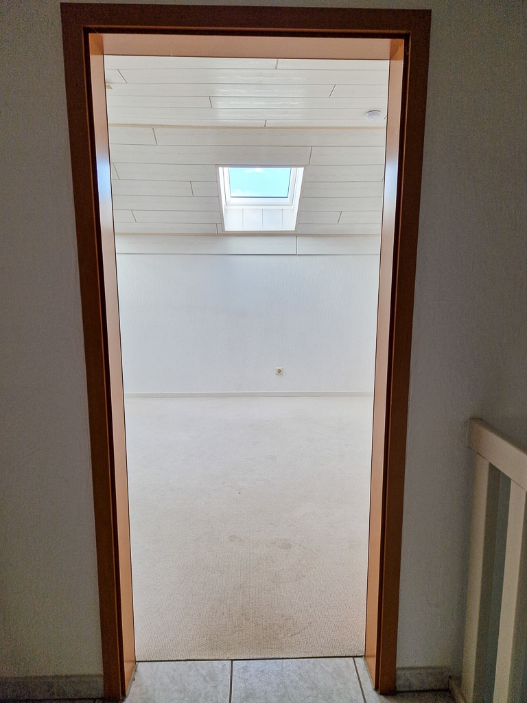 T�r zum Reihenendhaus Kreuzau
