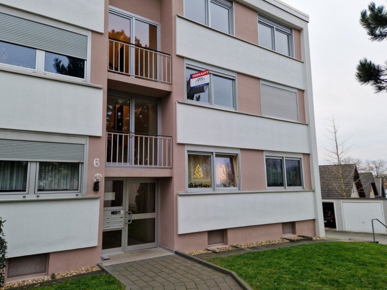 Eigentumswohnung in D�ren S�d nach 7 Wochen mit Mehrerl�s verkauft D�ren Etagenwohnung freie 3-Zimmer-Wohnung mit �berdachtem S�dbalkon und Garage im Musikerviertel in D�ren S�d