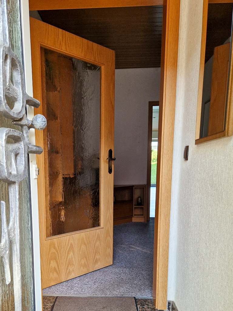 T�r zum Reiheneckhaus D�ren
