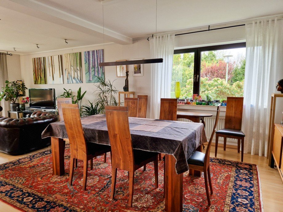 Esszimmer Doppelhaush�lfte D�ren