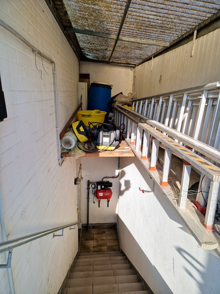 �berdachten Kellertreppe Bungalow Linnich