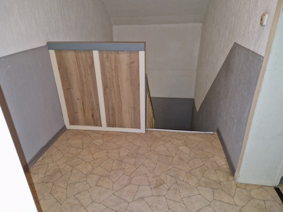 Diele im Dachgeschoss Mehrfamilienhaus D�ren