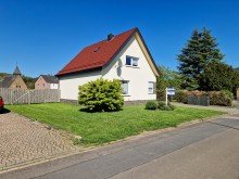 und zus�tzliche Garagen Kreuzau Obermaubach, ruhige Lage, freistehendes Einfamilienhaus mit gro�em Garten, Keller und Garage