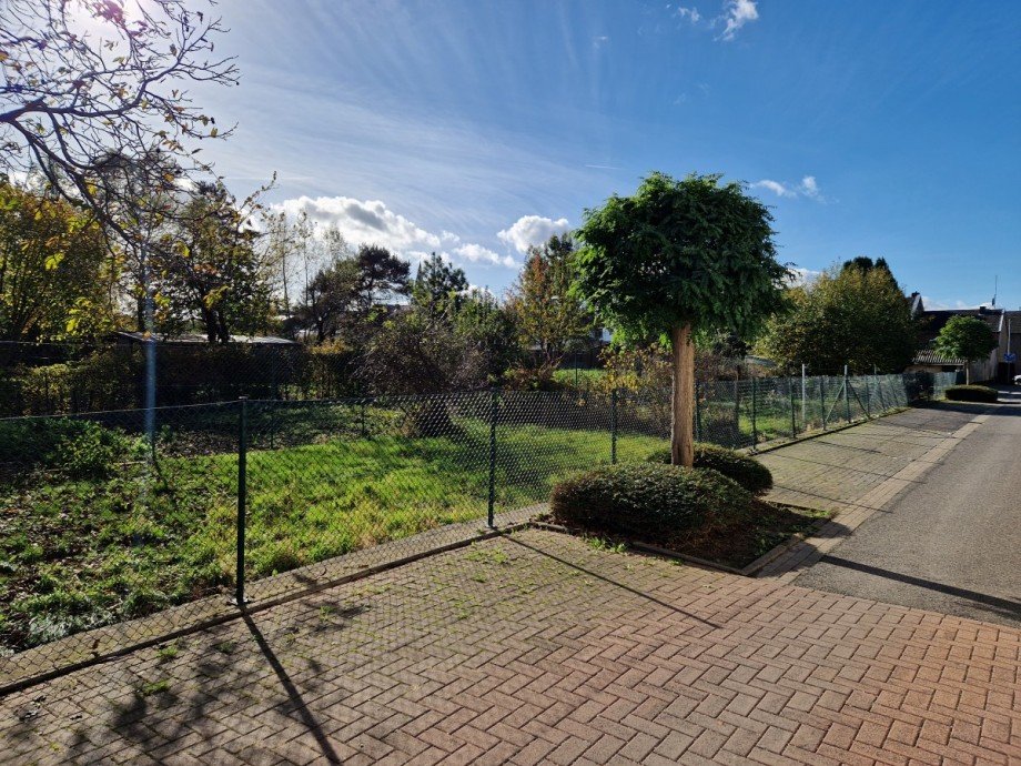 gr��eres Grundst�ck gegen Aufpreis Reiheneckhaus Niederzier