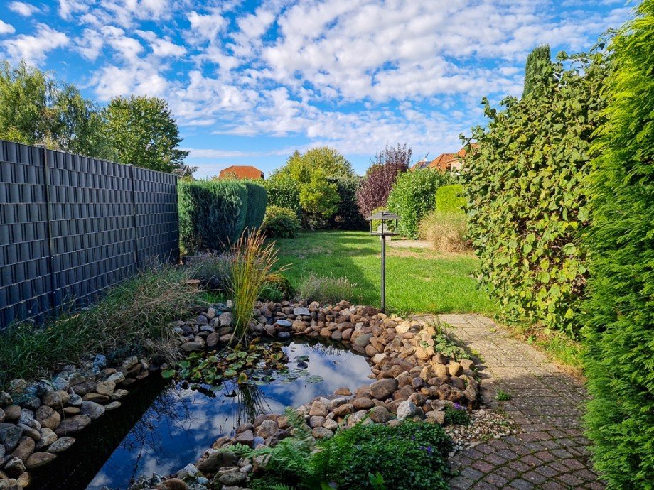 gro�em Garten Reihenendhaus Kreuzau
