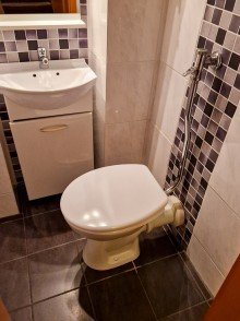 modern gefliest modernisiertes Reiheneckhaus in D�ren Stadt im Gr�ng�rtel mit Garten und genehmigtem Anbau